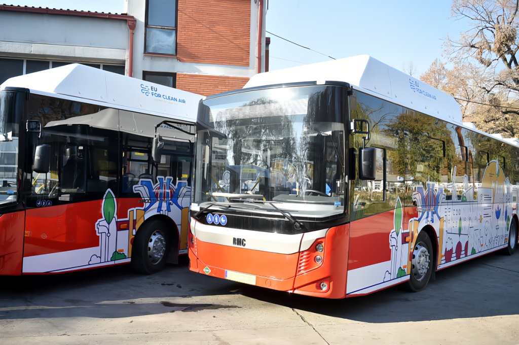 Autobusë të rinj, përfundon thirrja e tretë publike
