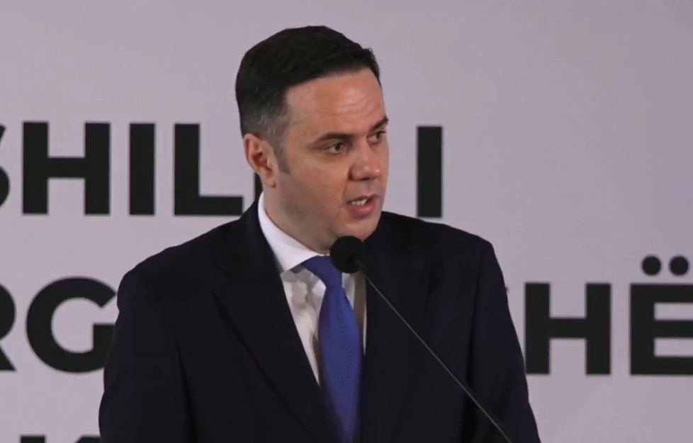 Nismë për shkarkimin e Abdixhikut, LDK hesht