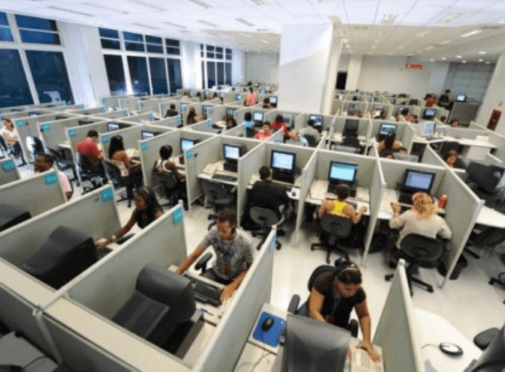 Mashtrim me Call Center në Shkodër: 5 të arrestuar