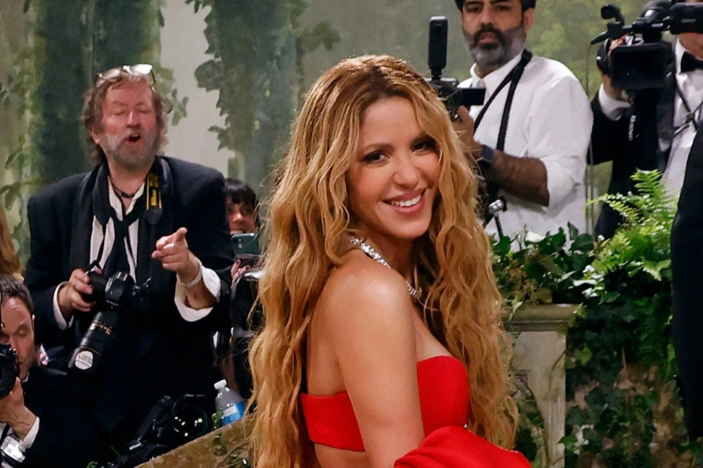 Shakira kthehet në Giza pas 19 vitesh, koncert në nëntor