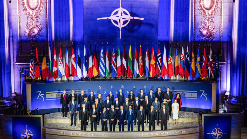 Samiti i NATO-s nis në Ankara, rriten tensionet dhe