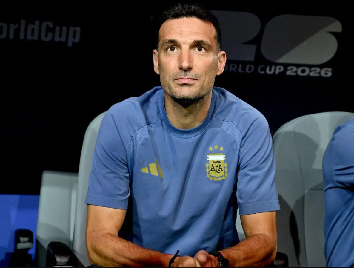 Scaloni kritikon FIFA-n për kohën e shkurtër të rikuperimit