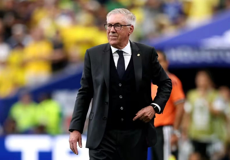 Ancelotti: Vetëm Ferguson mund të më këshillojë