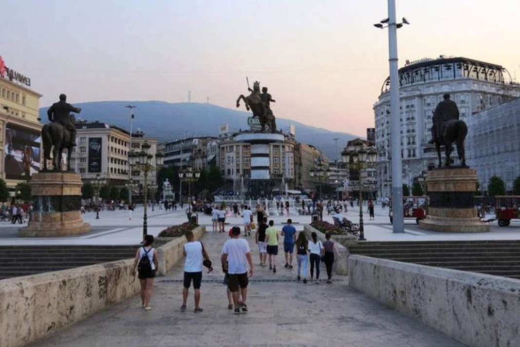 Anketë: VMRO-DPMNE kryeson, BDI e dyta