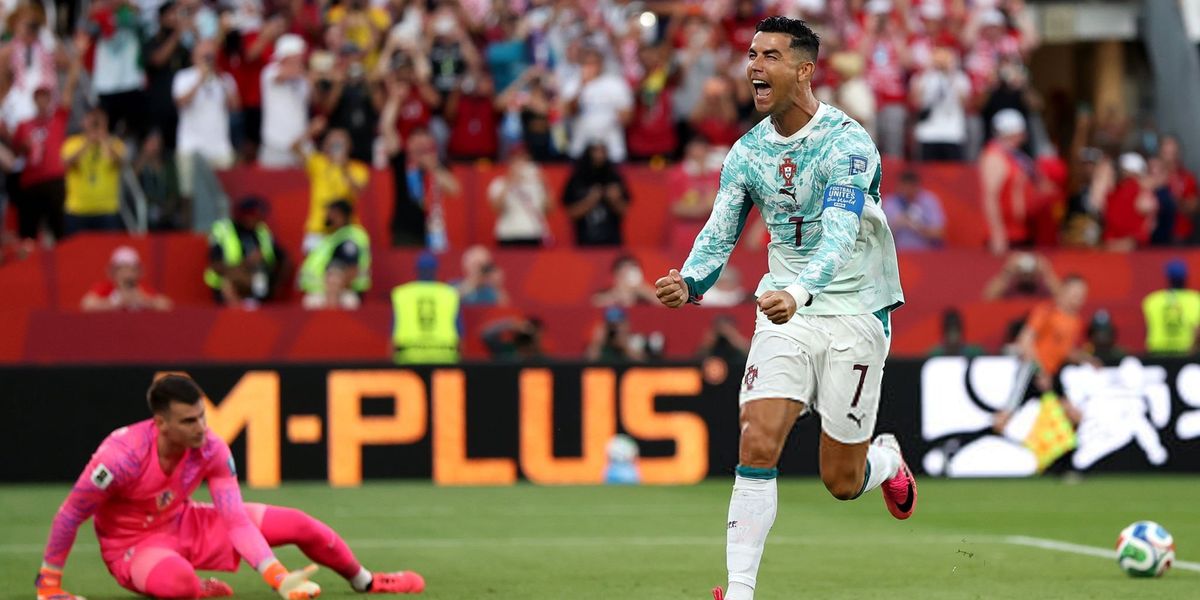 Cristiano Ronaldo vendos rekord të ri në Botëror