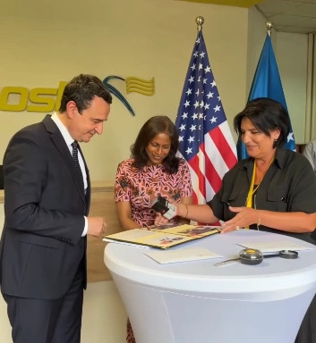 Posta e Kosovës lanson pulla për 250-vjetorin e SHBA-së