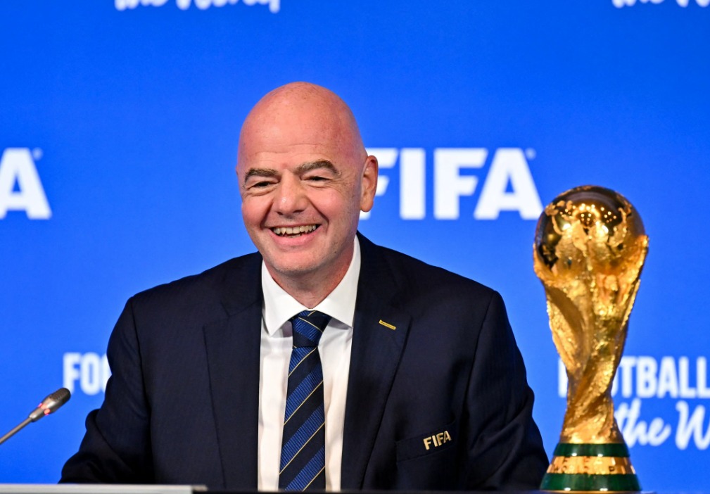 FIFA: Komitetit Ekzekutiv kërkon largimin e Infantinos