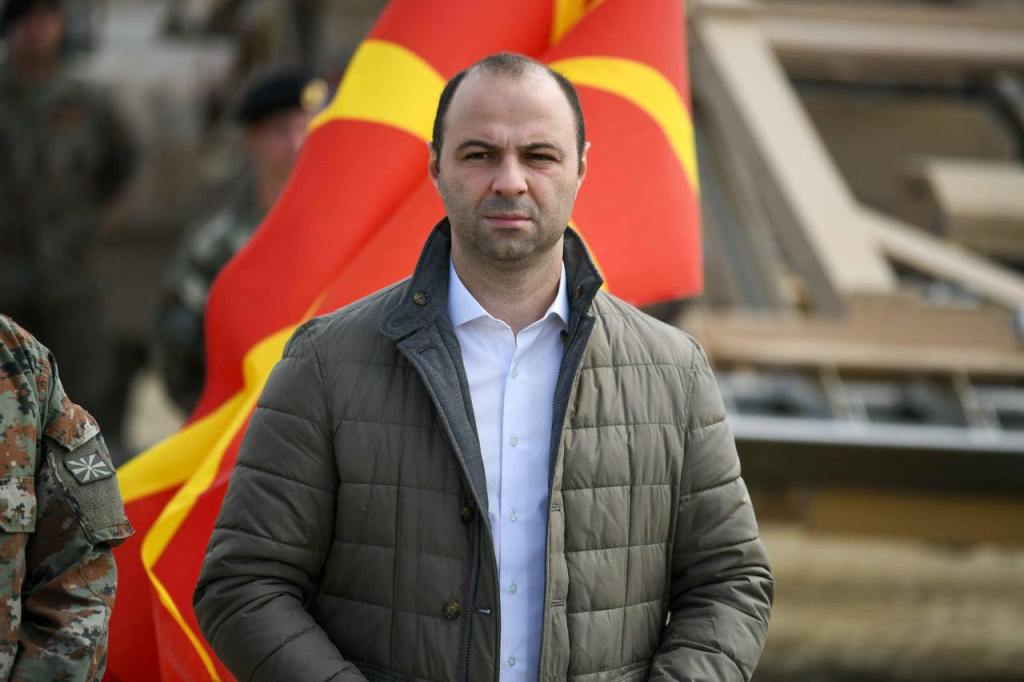 Dorëzimi i pajisjeve ushtarake drejt përfundimit