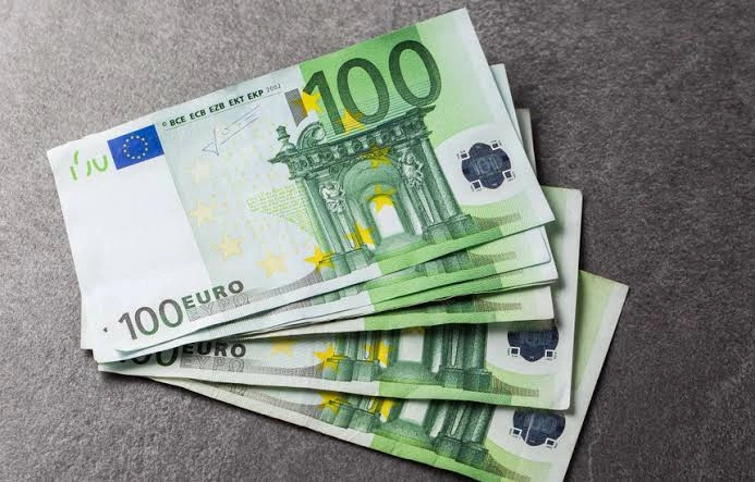 Rritja ekonomike: FMN parashikon 3.59%, Murati kundërshtohet