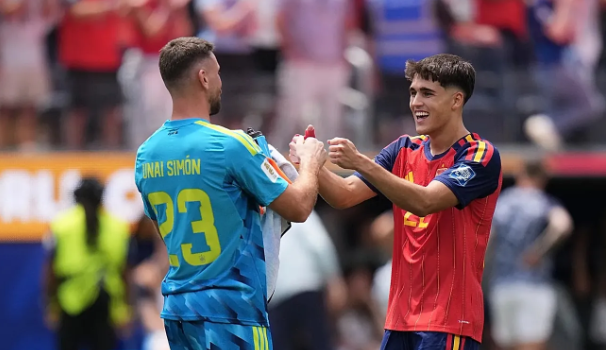 Unai Simon thyen rekordin botëror në Kupën e Botës