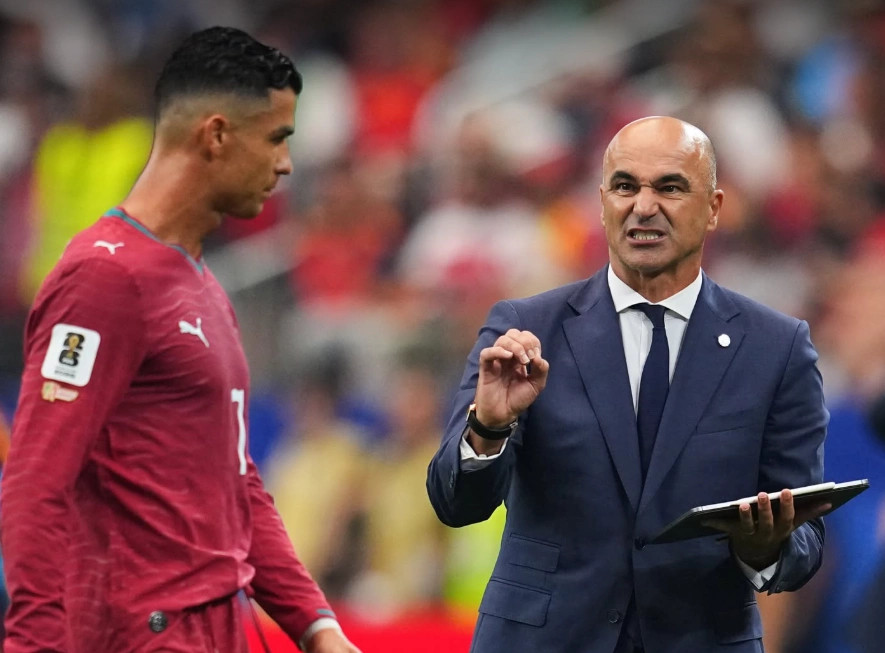 Martinez largohet nga Portugalia pas humbjes në Botëror
