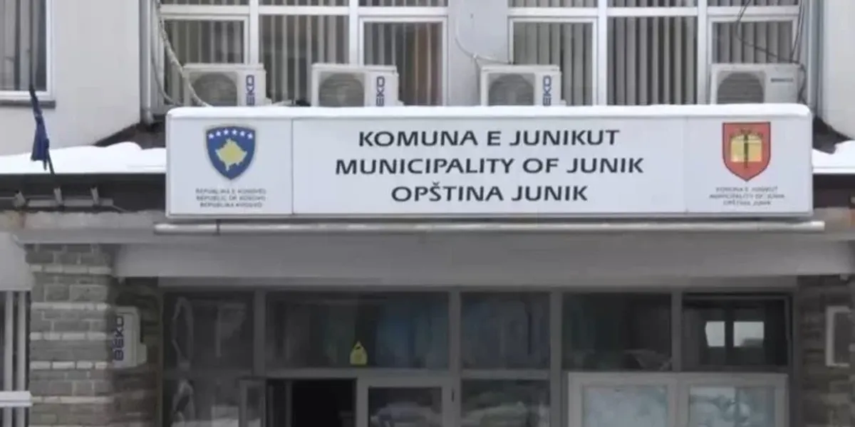 Junik: Kanali i ujitjes bllokohet për tre ditë