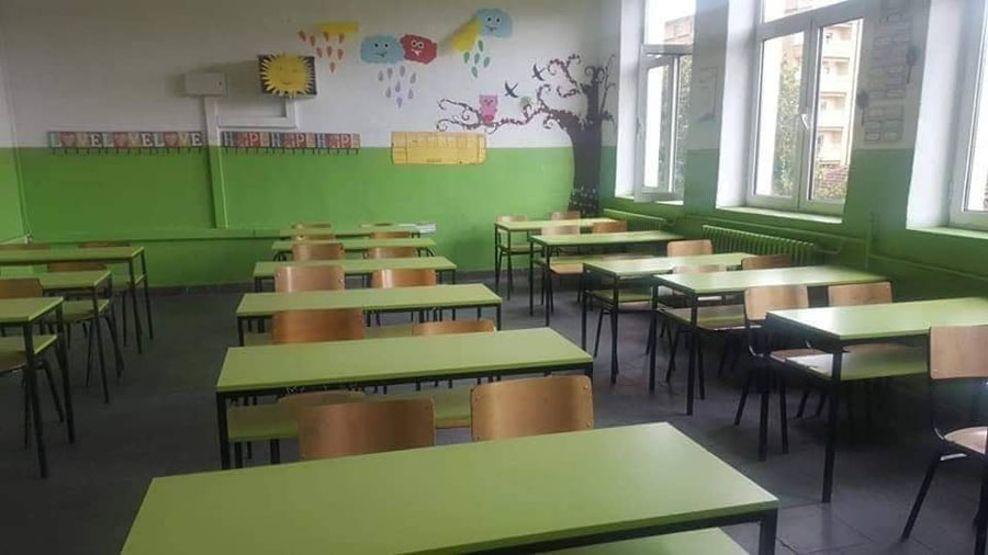 Kërcënohet mbyllja e klasave në gjuhën shqipe në Shkup
