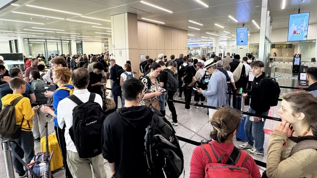 Ryanair paralajmëron kaos veror nga sistemi i ri kufitar