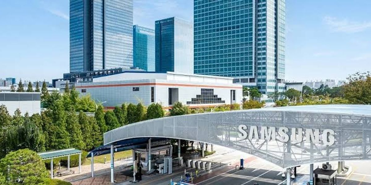 Punonjësit e Samsung DX protestojnë për pabarazi bonusesh