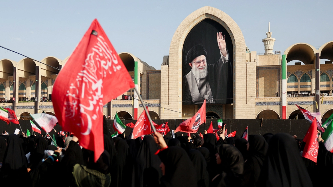 Nisin ceremonitë mortore për Ajatollah Ali Khamenei në