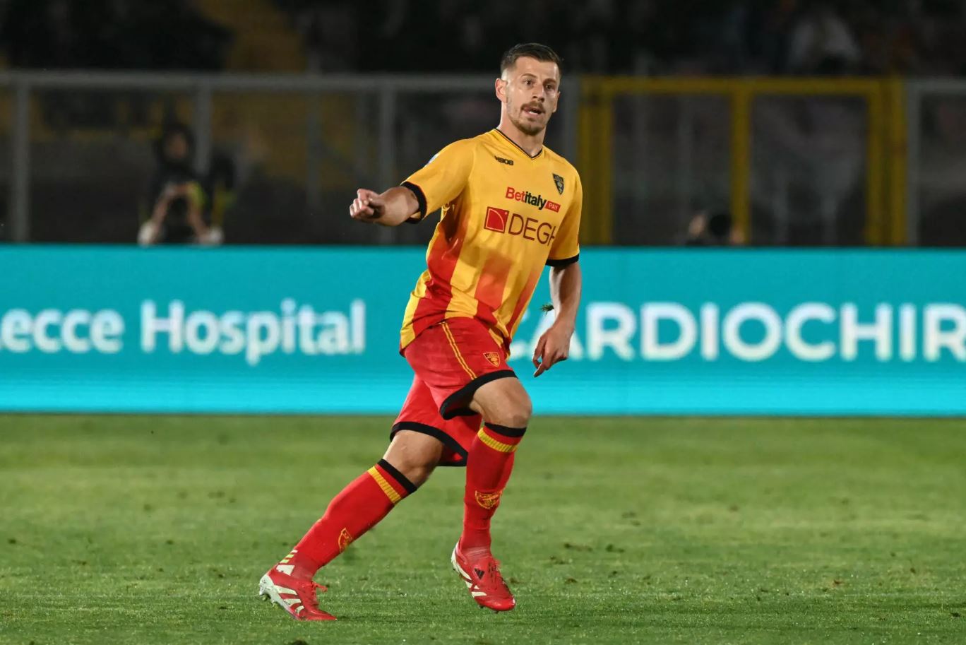 Ylber Ramadani largohet nga Lecce, kalon te Çorum FK në