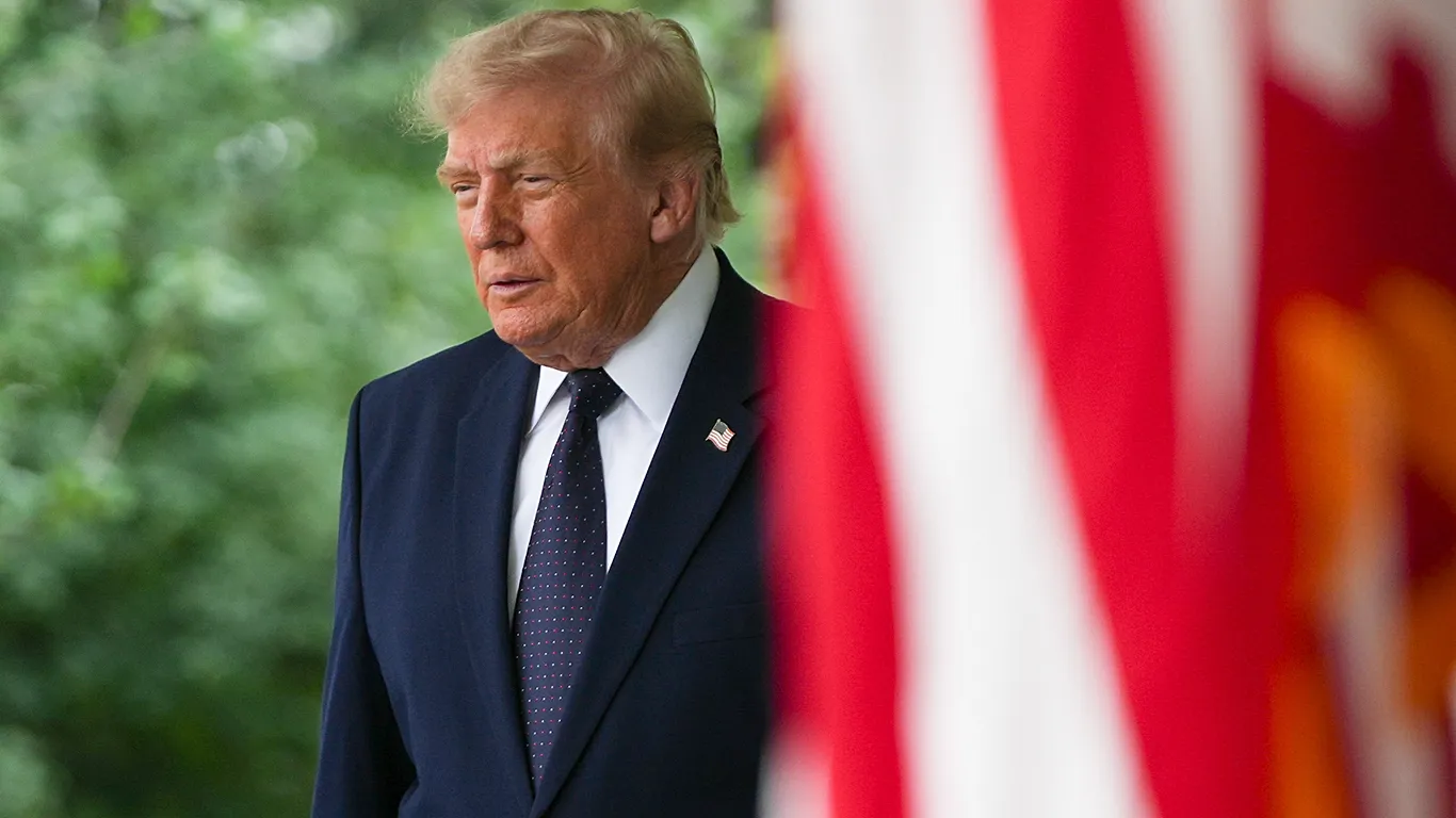 Trump kërcënon ndërprerjen e tregtisë me Spanjën