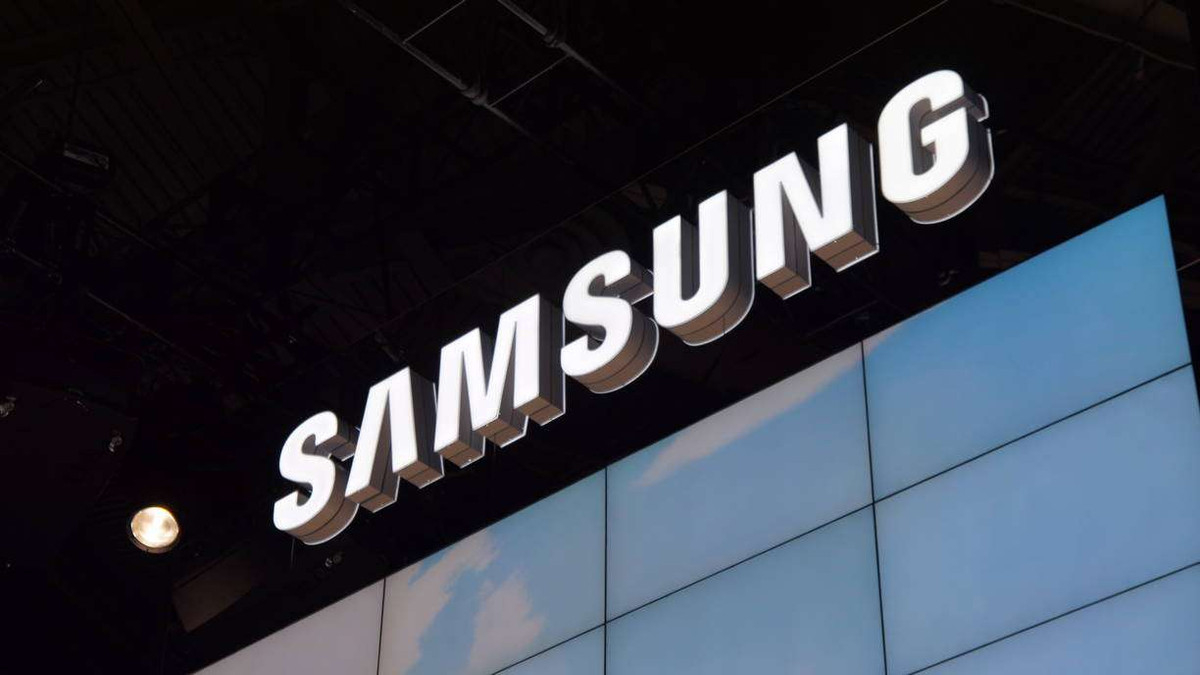 Samsung shënon fitim rekord, humbet vlerë tregu