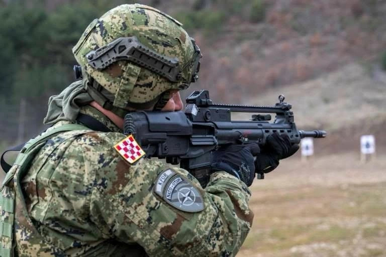 Kroacia rrit numrin e ushtarëve në KFOR në 200