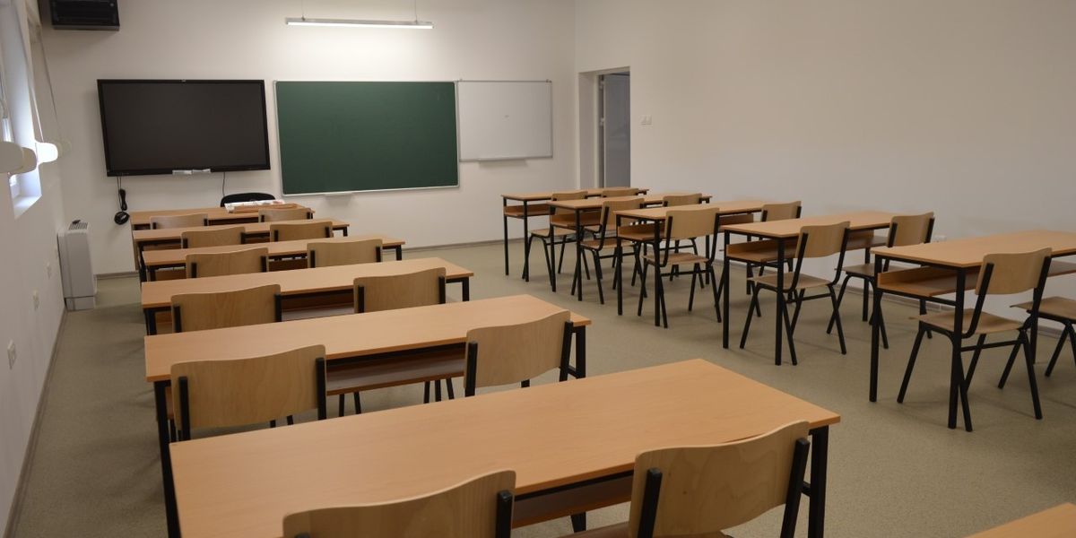 Rahovec: Prindi kanos drejtoreshën për notat e fëmijës