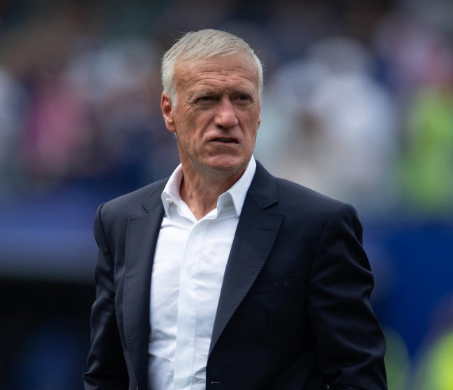Deschamps vlerëson Mbappen: Kapiten i shkëlqyer