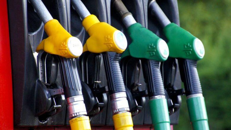 Karburantet rriten, dizeli 2.5 denarë, benzina 1 denar