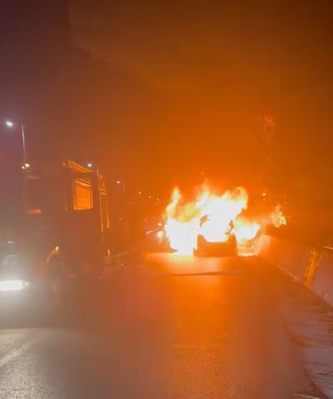 Automjet shkrumbohet në aksin Vlorë-Radhimë
