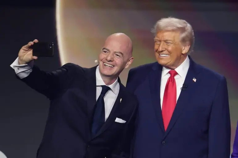 Trump ndërhyn, FIFA anulon kartonin e kuq të Balogun