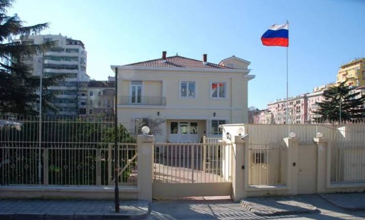 Ambasada ruse reagon ndaj deklaratave për përfshirje në