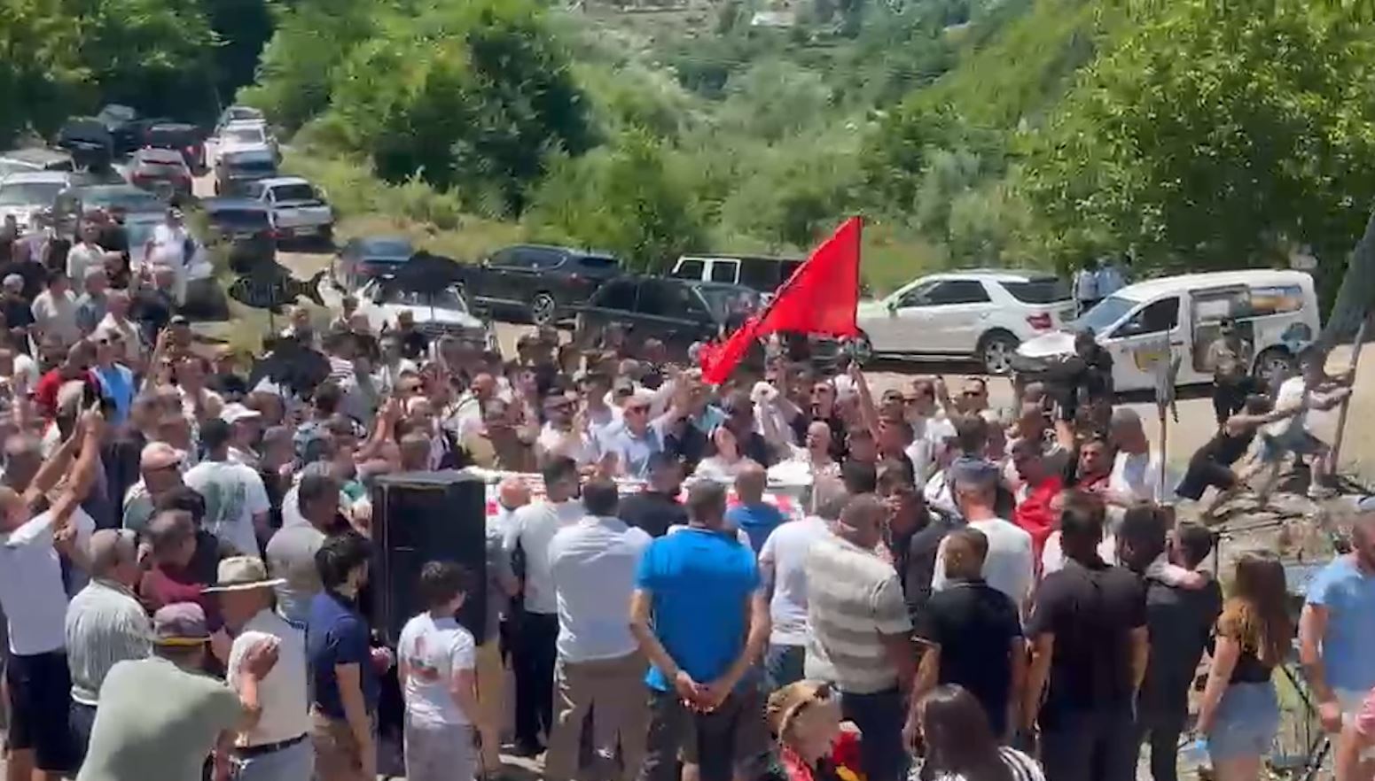 Protestë në Tropojë, banorët kundër projektit të KESH