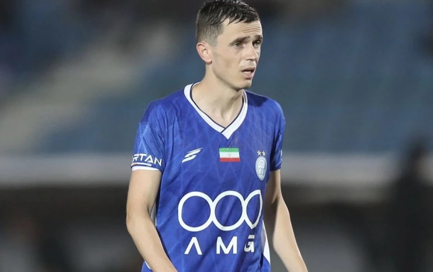Jasir Asani rifillon stërvitjen me Esteghlal