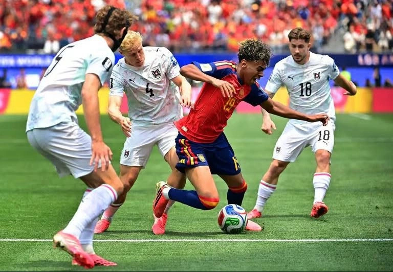Spanja dhe Austria barazim 0:0 pas 20 minutash