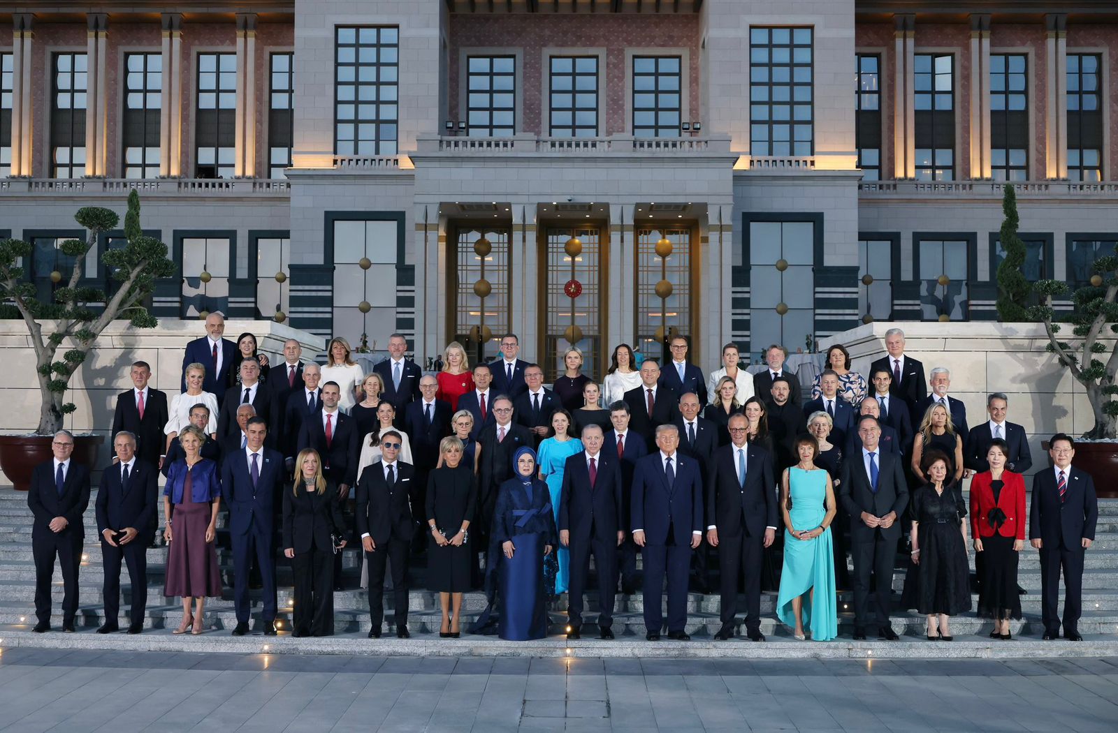 Samiti i NATO-s: Darkë shtetërore nga Presidenti Erdogan