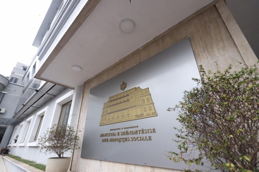 MSHMS: Asnjë reduktim mjekësh, ndryshime vetëm
