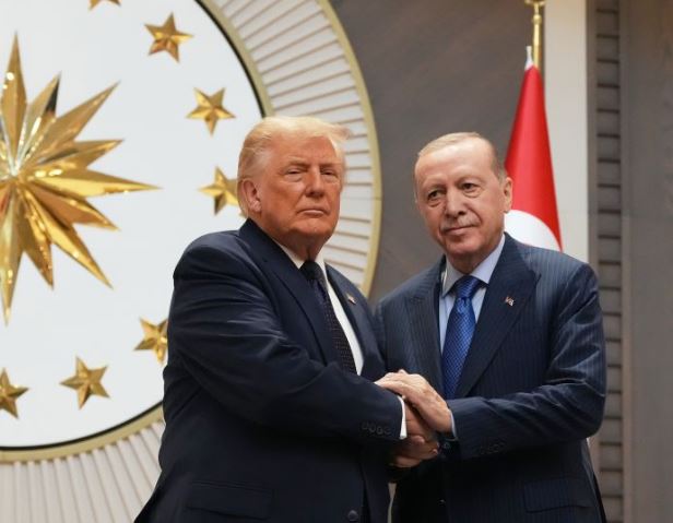 Trump shqyrton shitjen e F-35 Turqisë, pavarësisht