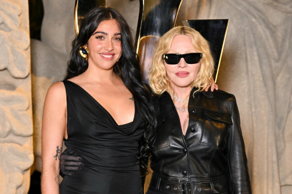 Madonna dhe Lola Leon bashkëpunojnë në këngë