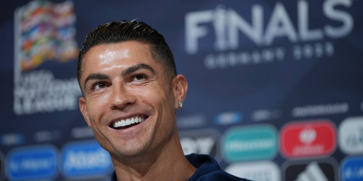 Ronaldo replikon me gazetarin: E di që nuk më pëlqen