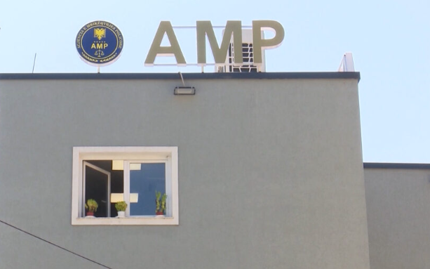 Hetim ndaj drejtuesve të Policisë Divjakë për kanabis