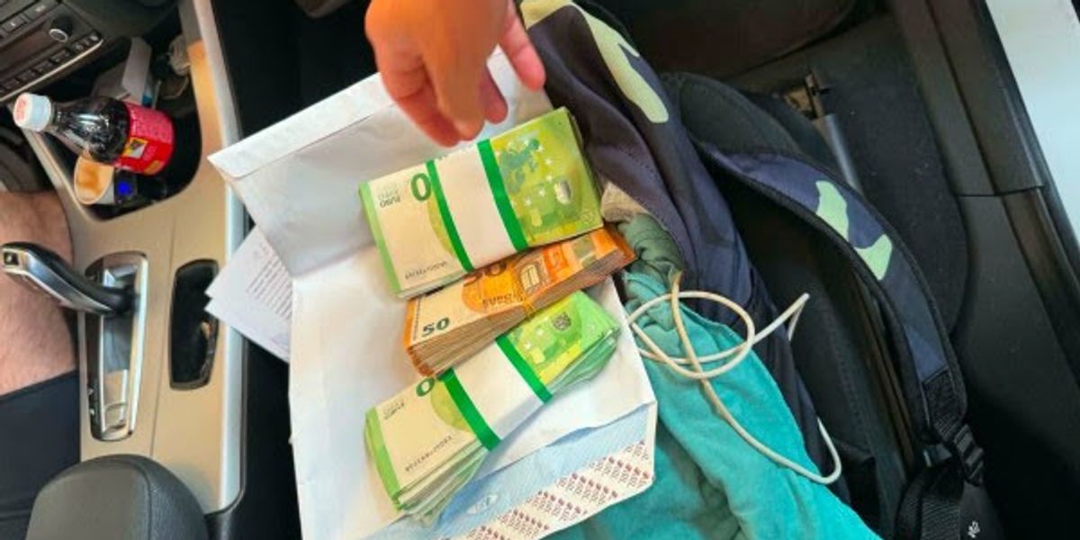 Dogana zbulon 23,500 € të padeklaruara në Merdarë