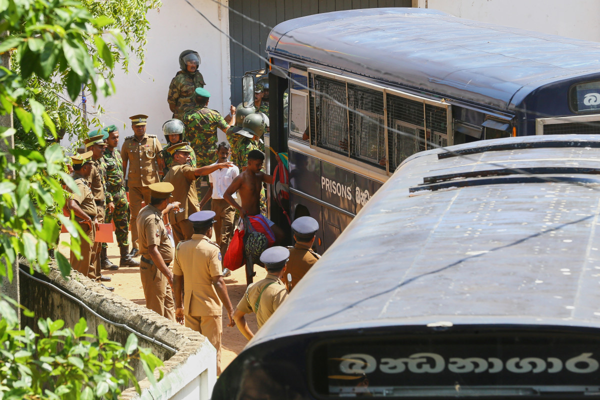 Përleshje vdekjeprurëse në burgun e Sri Lankës: 25 të vdekur