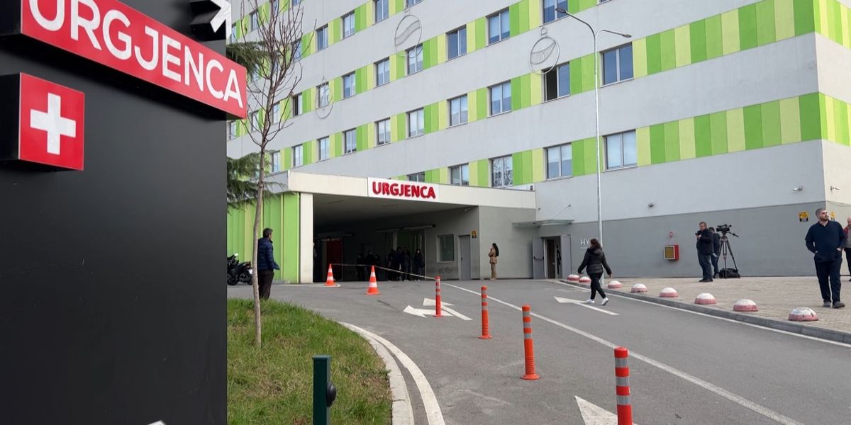 Protesta para Kuvendit: 19 të lënduar, 4 policë në spital