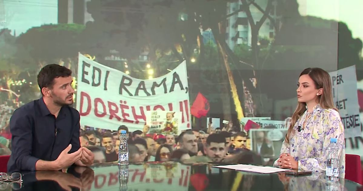 Avokati: Protestuesit u dhunuan dhe u arrestuan pas dëshmisë
