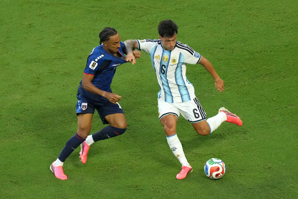 Argentina shënon sërish, kalon në epërsi