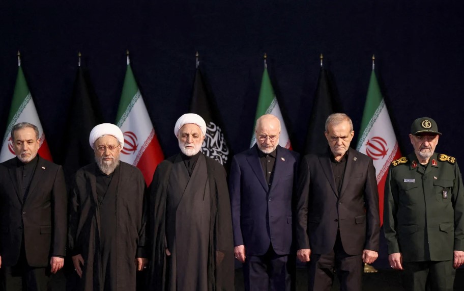 Liderë botërorë dhe rajonalë në funeralin e Khameneit