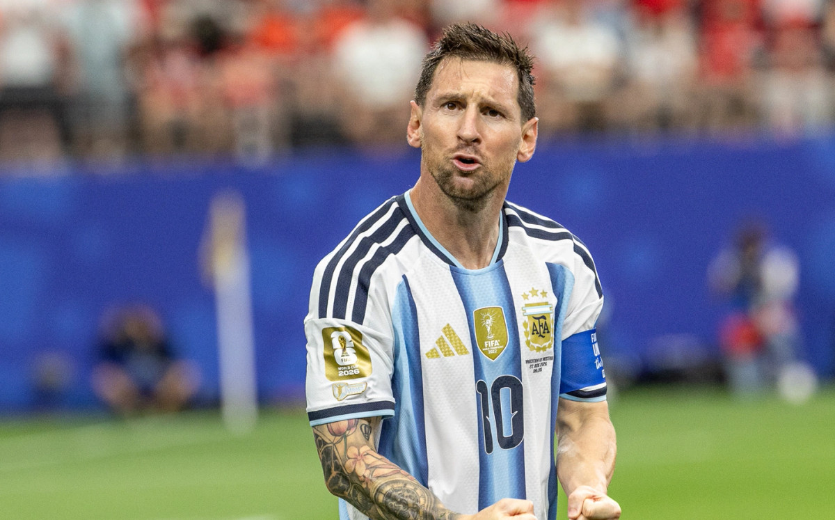 Messi lavdëron skuadrën pas kualifikimit në Botëror