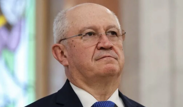 Moldavi: Kryeministri Munteanu jep dorëheqjen, rrëzohet